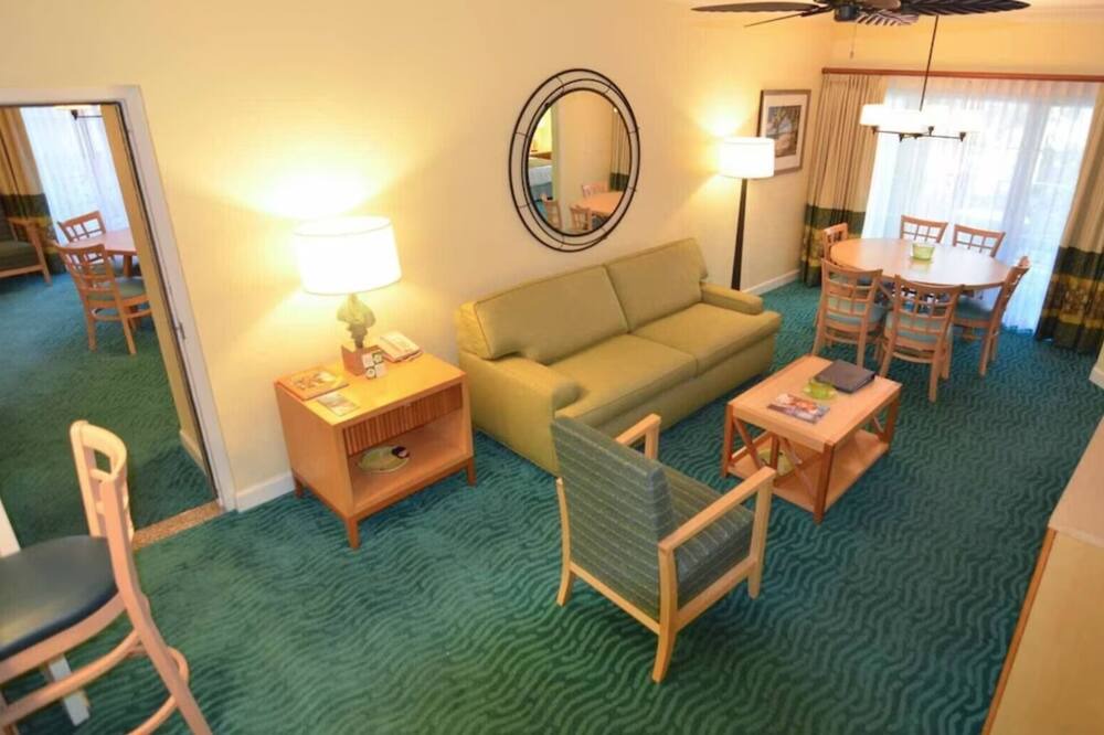 Photo of Livingroom in Downtown Nassau