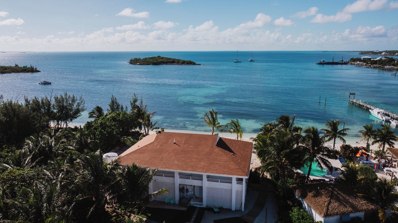 Photo of Patio Balcony in Great Guana Cay