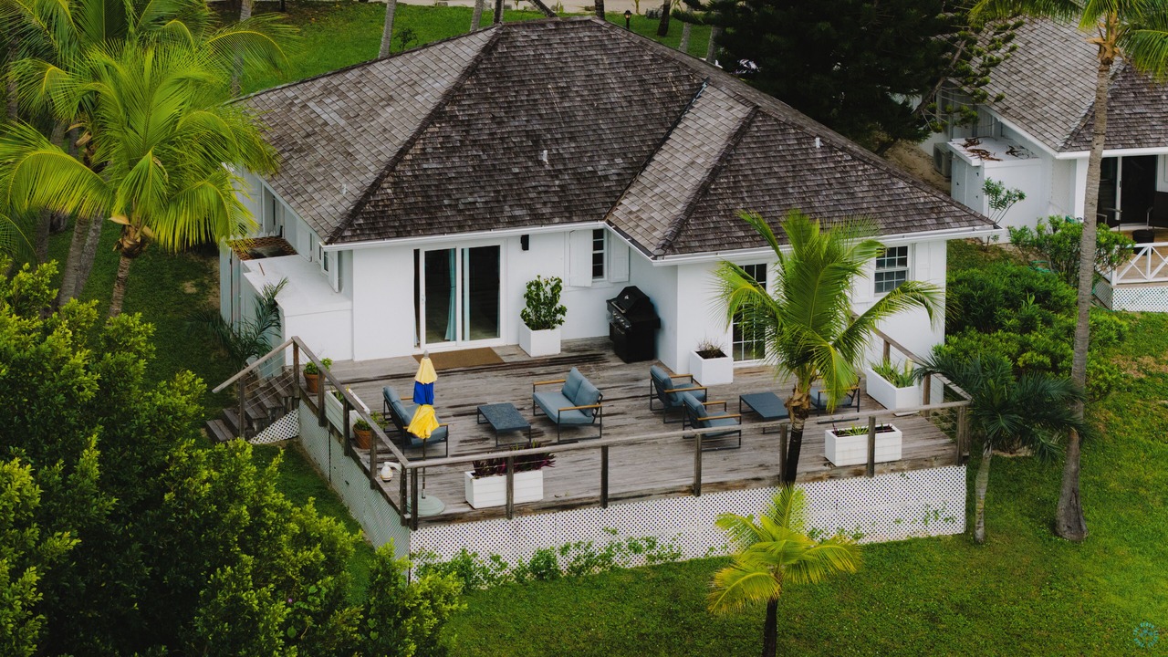 Photo of Outdoor in Dunmore Town