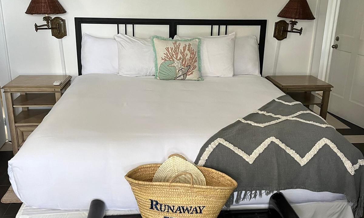 Photo of Bedroom in Dunmore Town