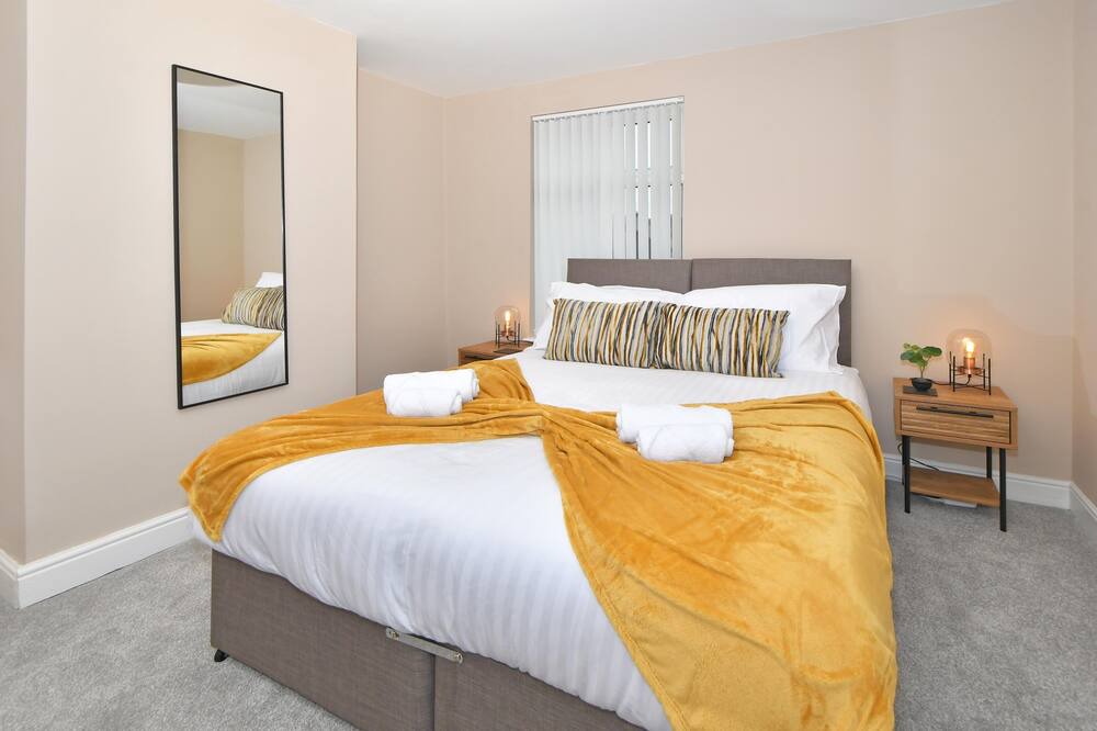 Photo of Bedroom in Burslem