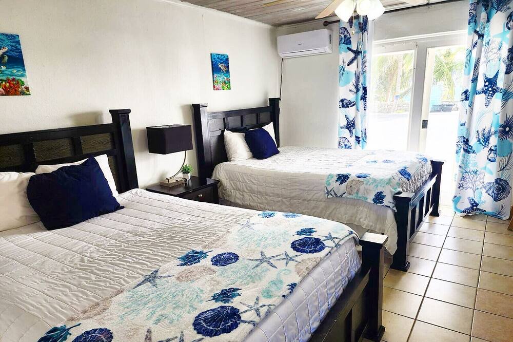 Photo of Bedroom in Farmer's Hill