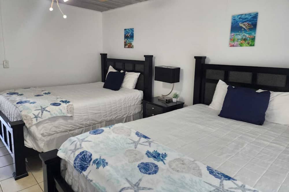 Photo of Bedroom in Farmer's Hill
