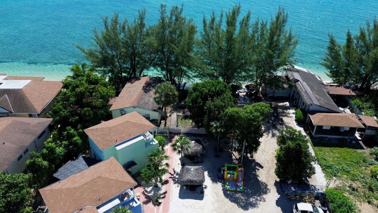 Photo of Outdoor in Coral Harbour