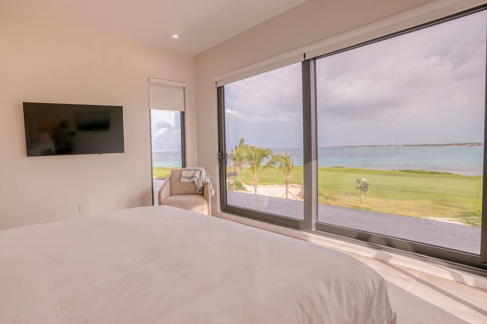 Photo of Bedroom in Rokers Point