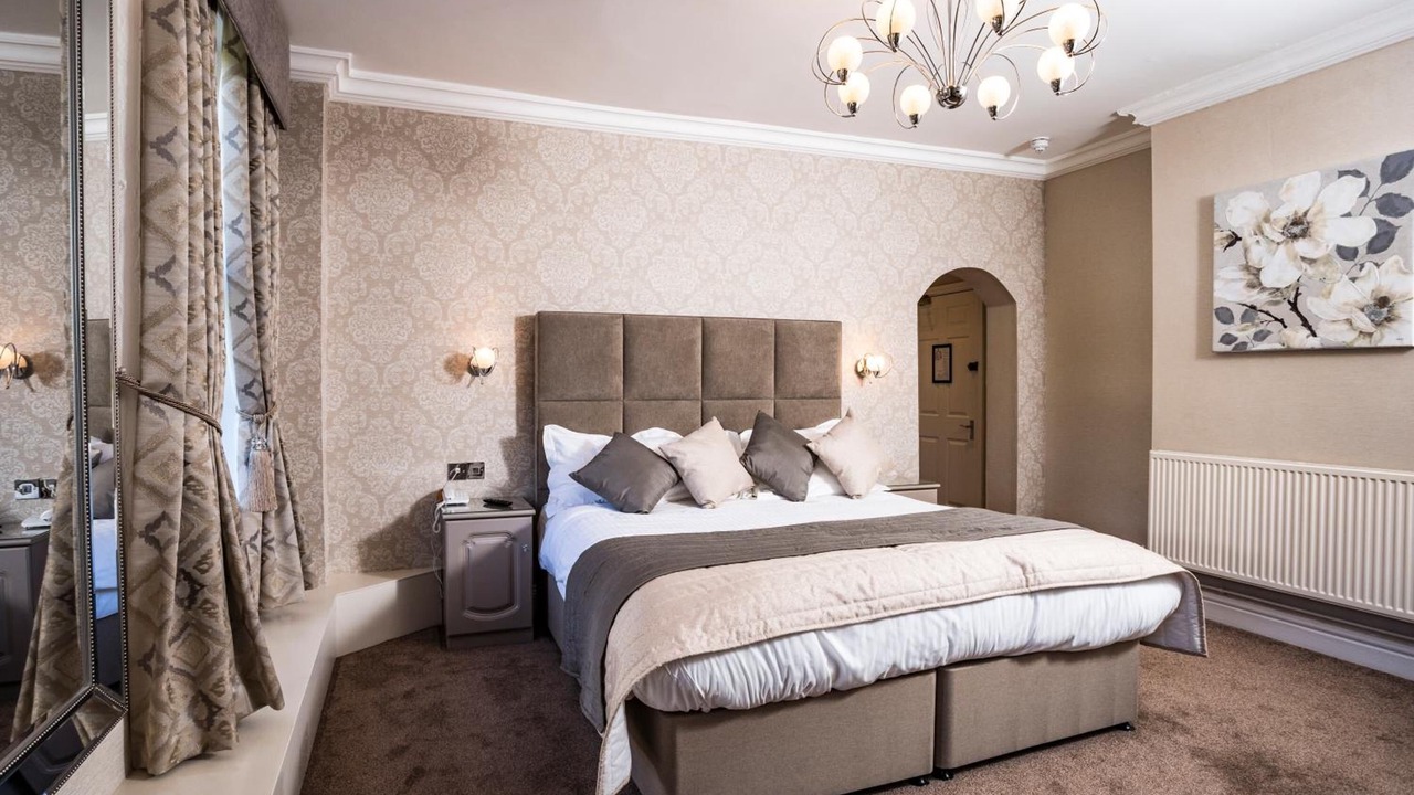 Photo of Bedroom in Newcastle-Under-Lyme