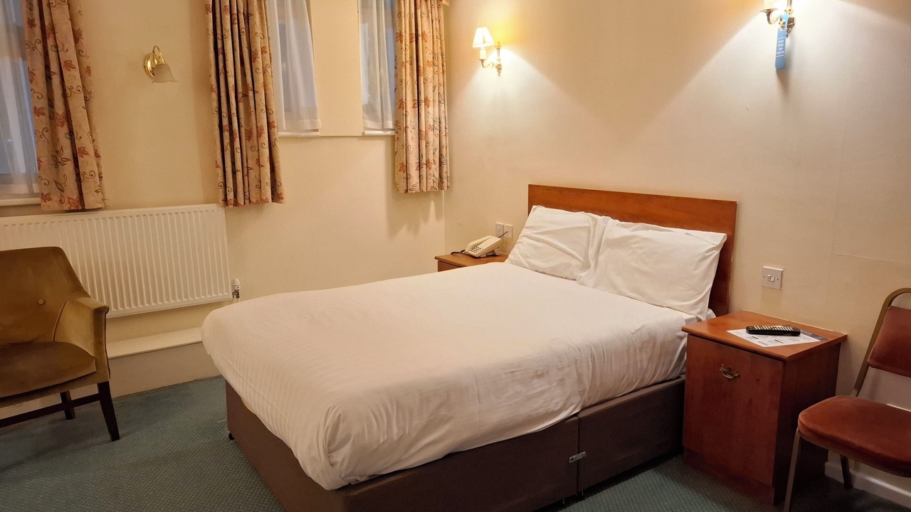 Photo of Bedroom in Newcastle-Under-Lyme