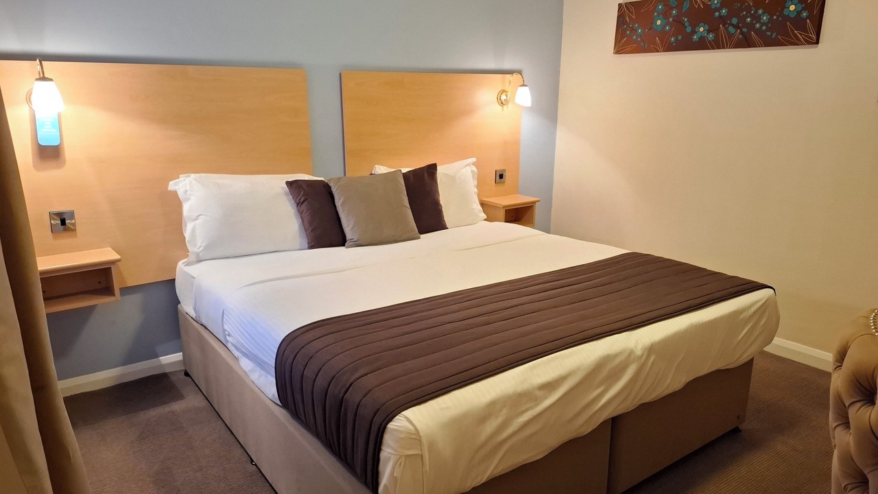 Photo of Bedroom in Newcastle-Under-Lyme