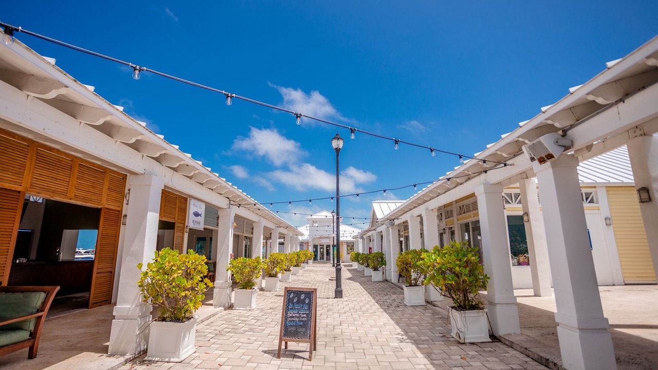 Photo of Outdoor in Alice Town