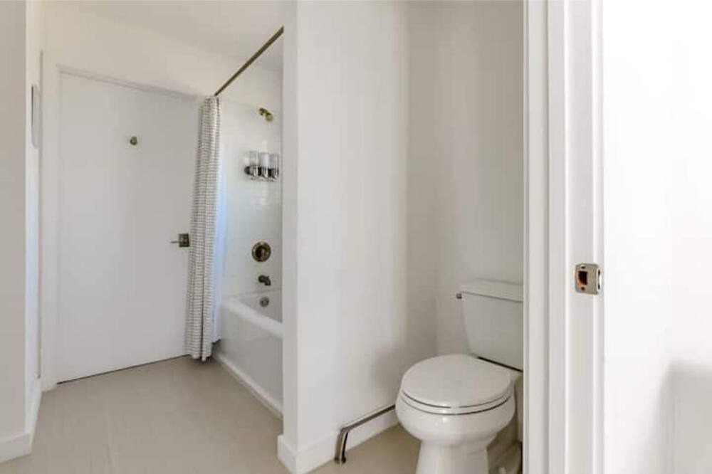 Photo of Bathroom in Farmer's Hill