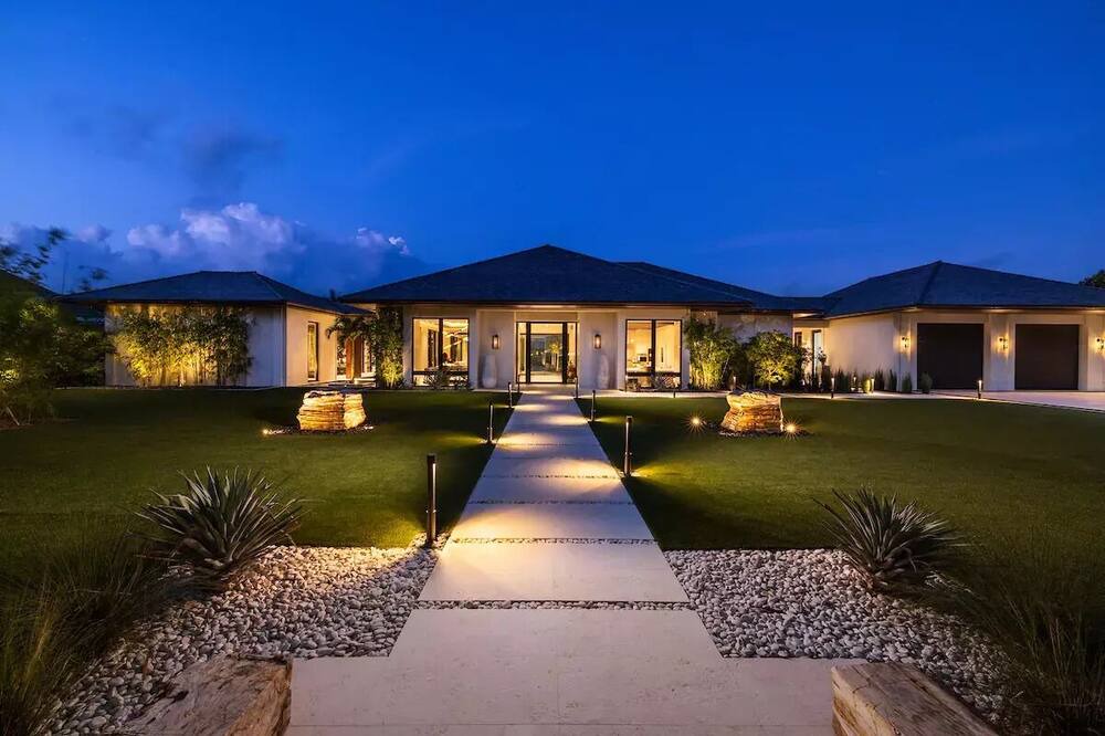 Photo of Outdoor in Nassau