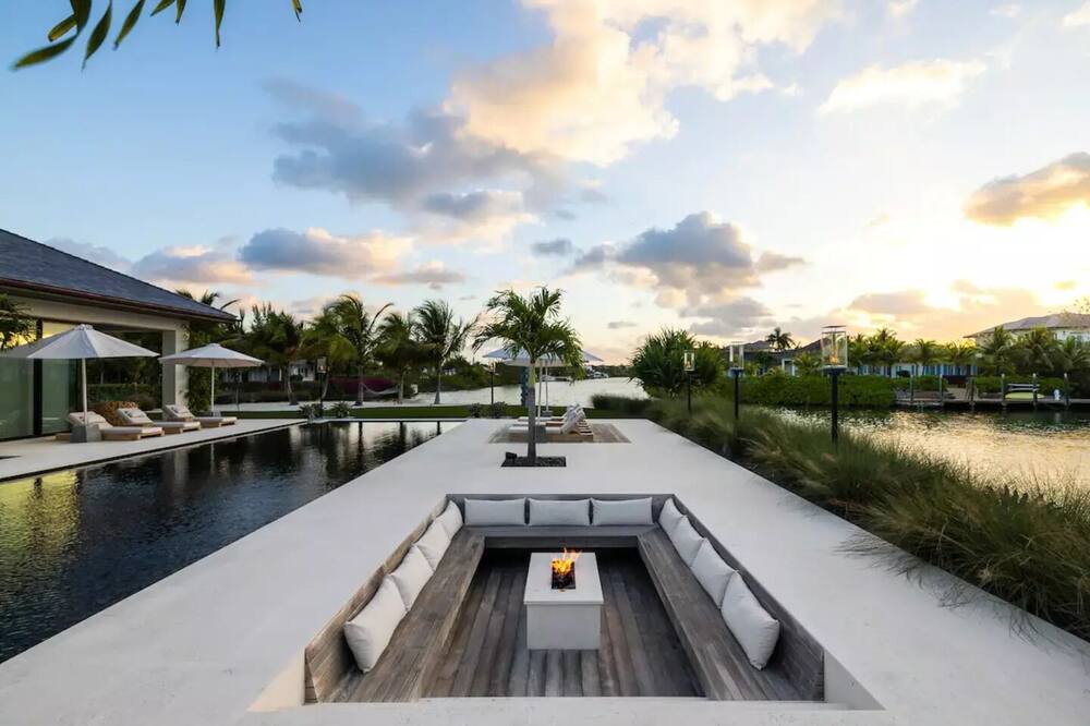 Photo of Outdoor in Nassau