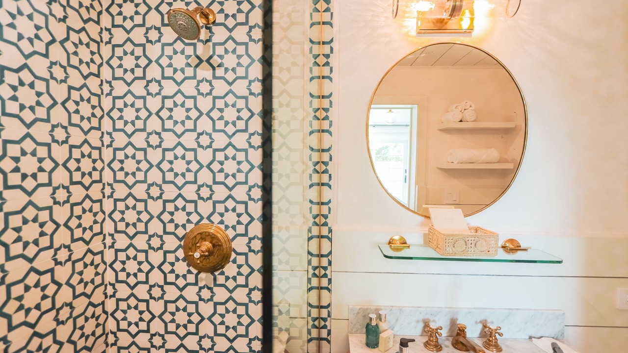 Photo of Bathroom in Dunmore Town