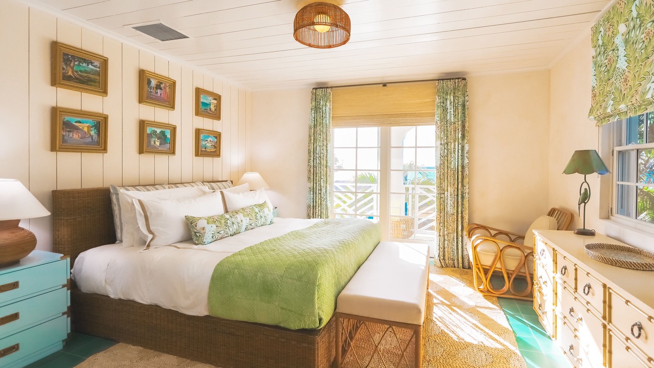Photo of Bedroom in Dunmore Town