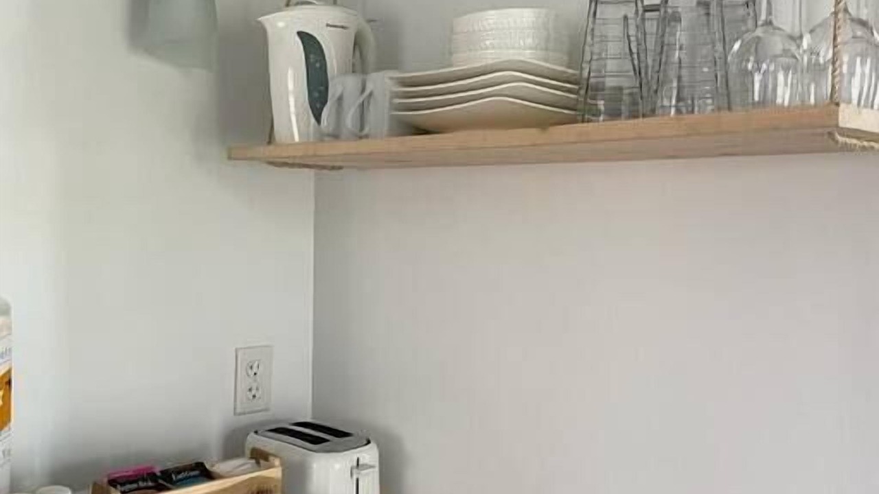 Photo of Kitchen in Coral Harbour