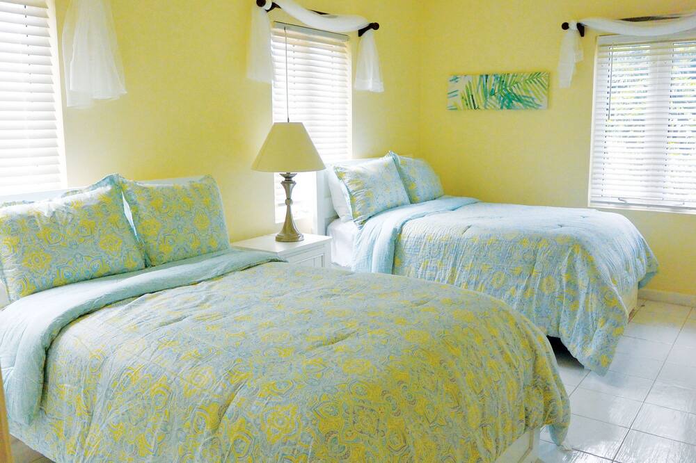 Photo of Bedroom in Nassau