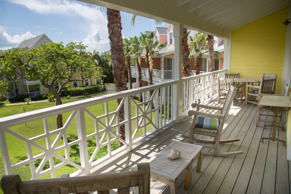 Photo of Patio Balcony in Dunmore Town
