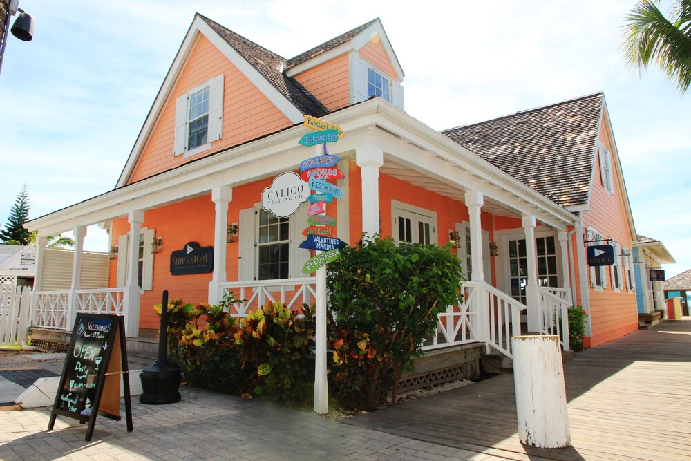Photo of Outdoor in Dunmore Town