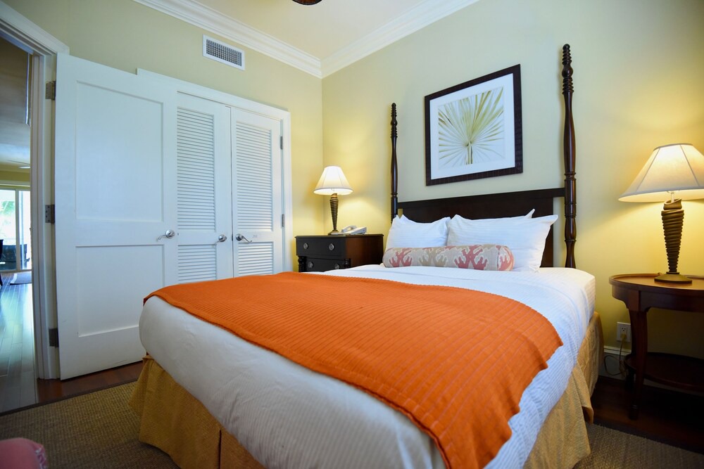 Photo of Bedroom in Dunmore Town