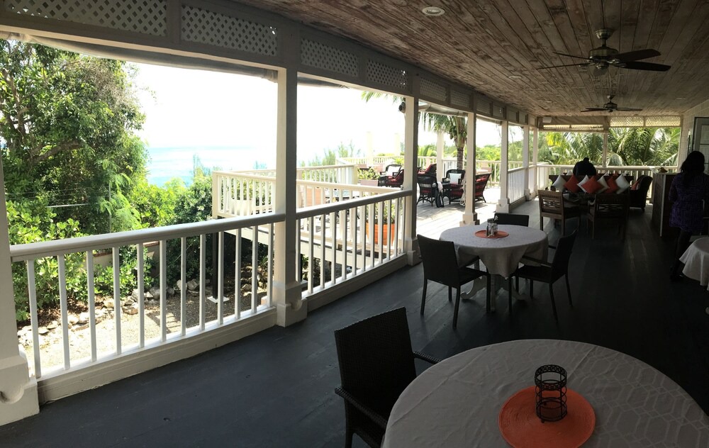 Photo of Others in Gambier