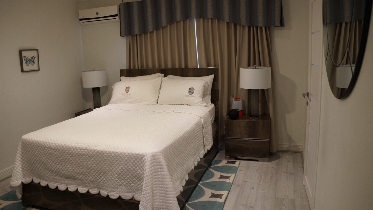 Photo of Bedroom in Nassau