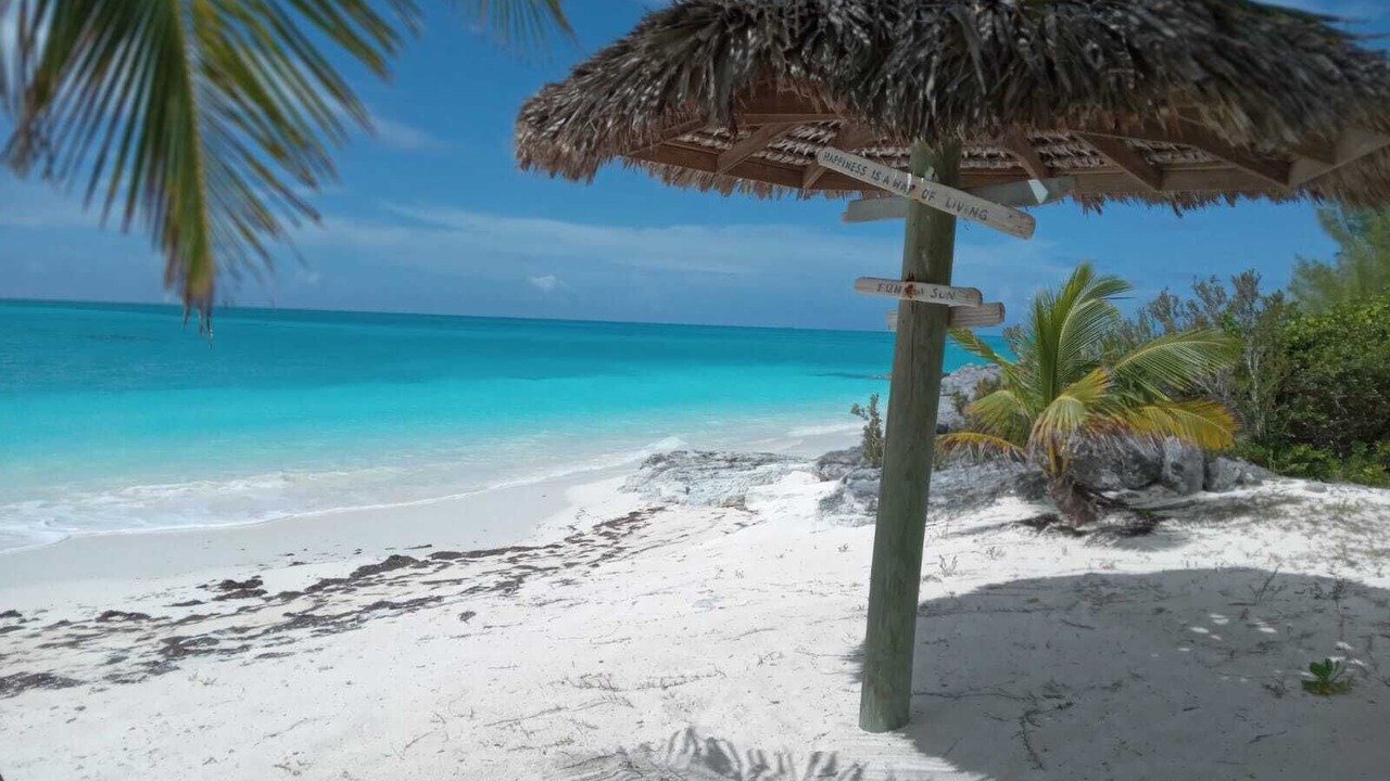 Photo of Others in Deadmans Cay