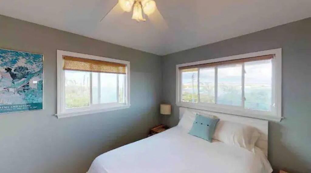 Photo of Bedroom in Staniel Cay