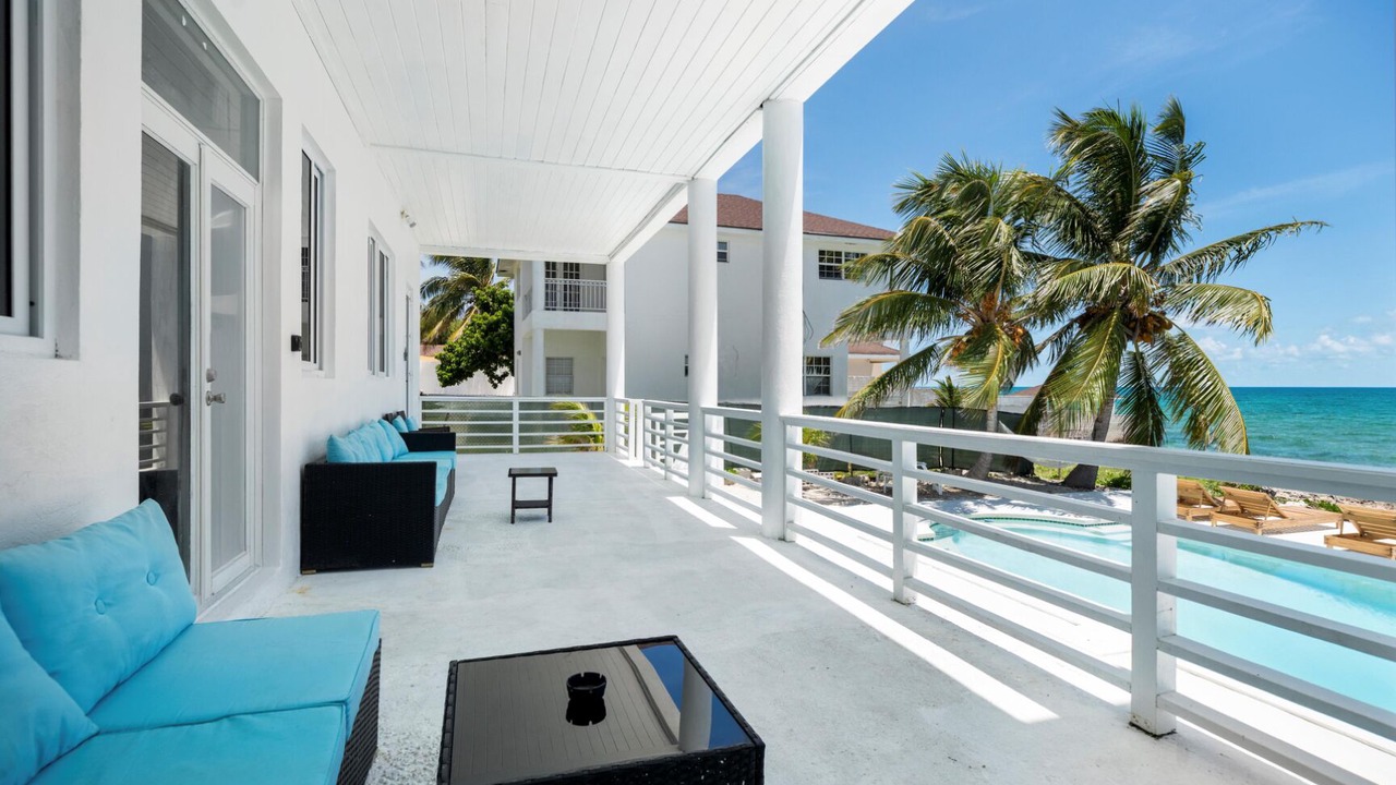 Photo of Patio Balcony in Nassau