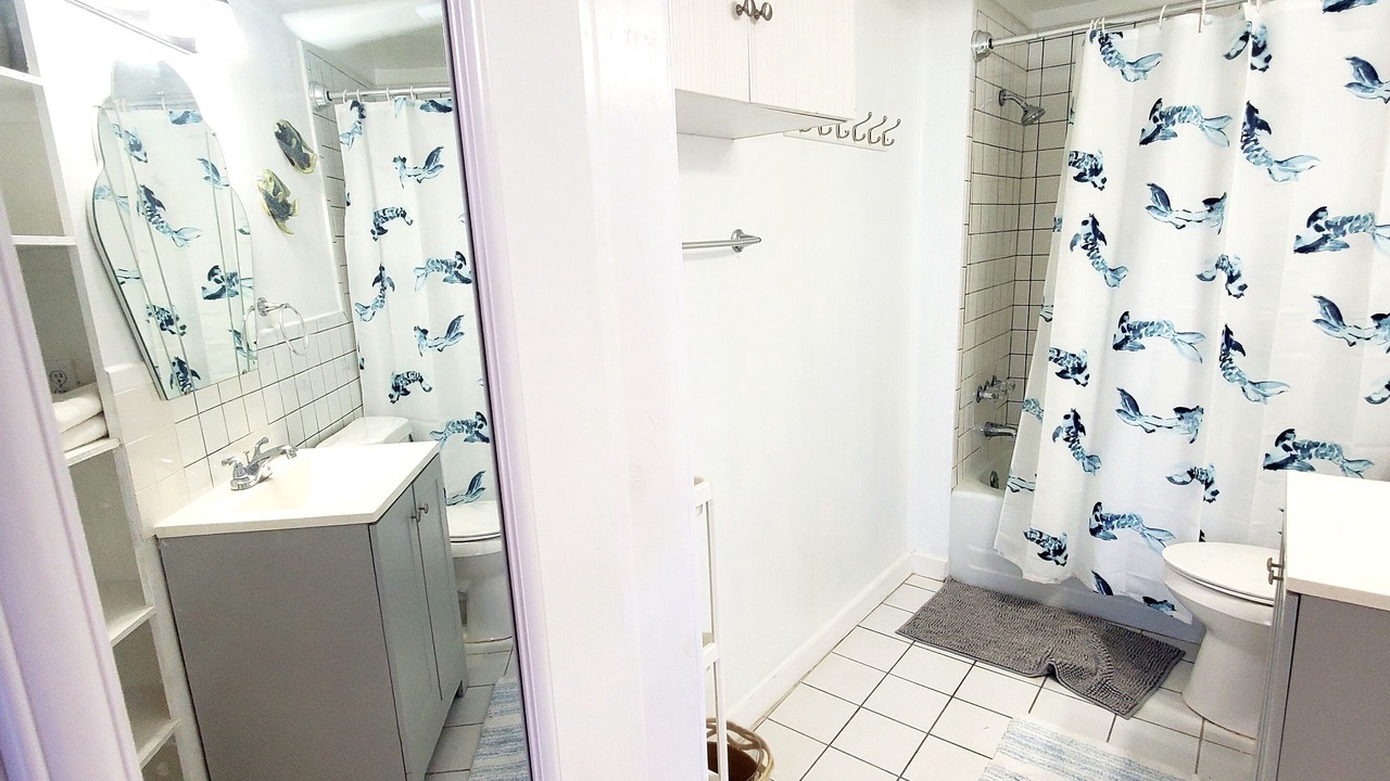 Photo of Bathroom in Spanish Wells