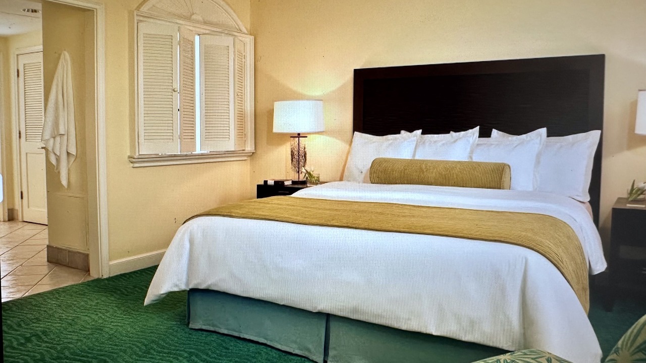 Photo of Bedroom in Paradise Island