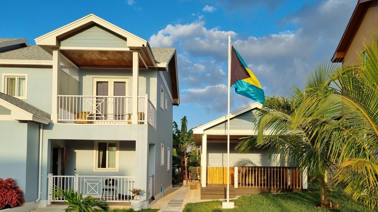 Photo of Outdoor in Gambier