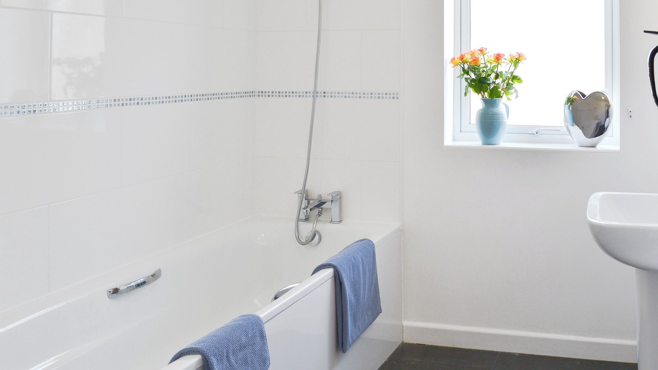 Photo of Bathroom in Saint Gennys