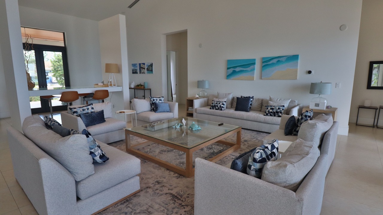 Photo of Livingroom in Alice Town