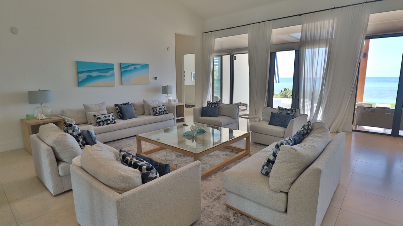 Photo of Livingroom in Alice Town