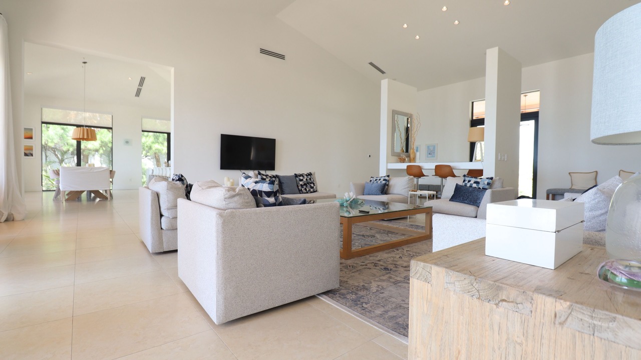 Photo of Livingroom in Alice Town