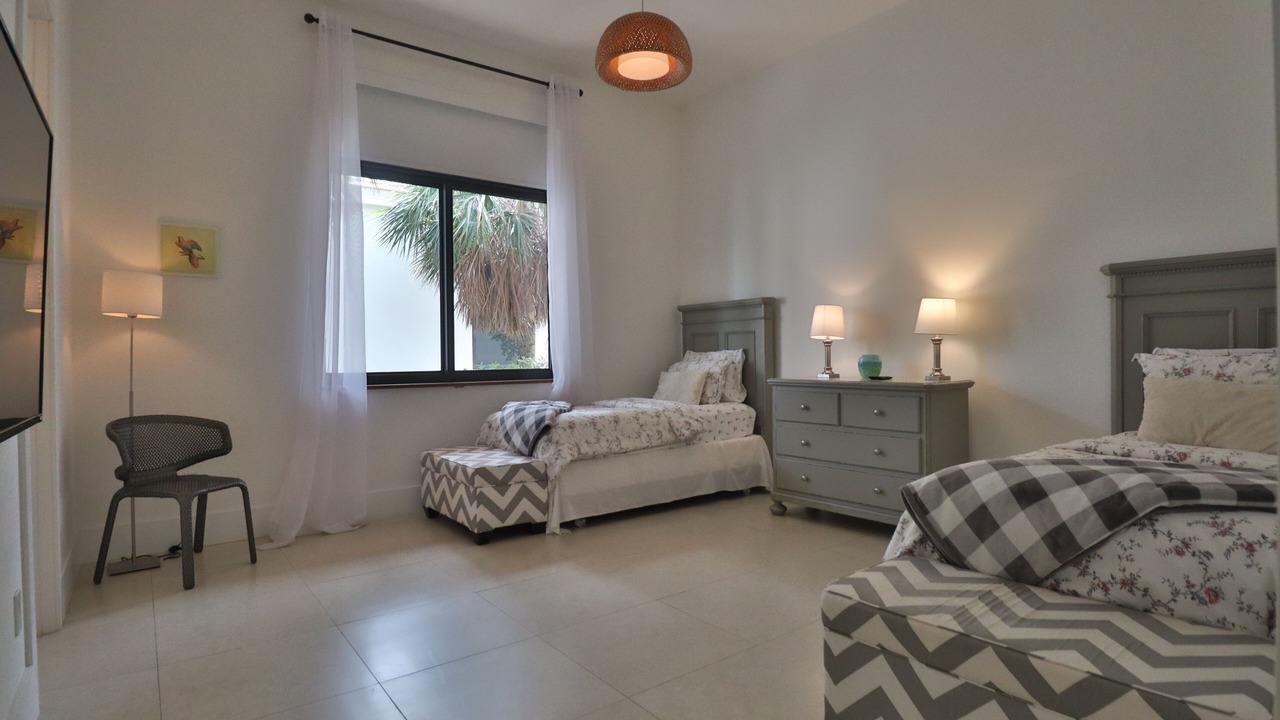 Photo of Bedroom in Alice Town