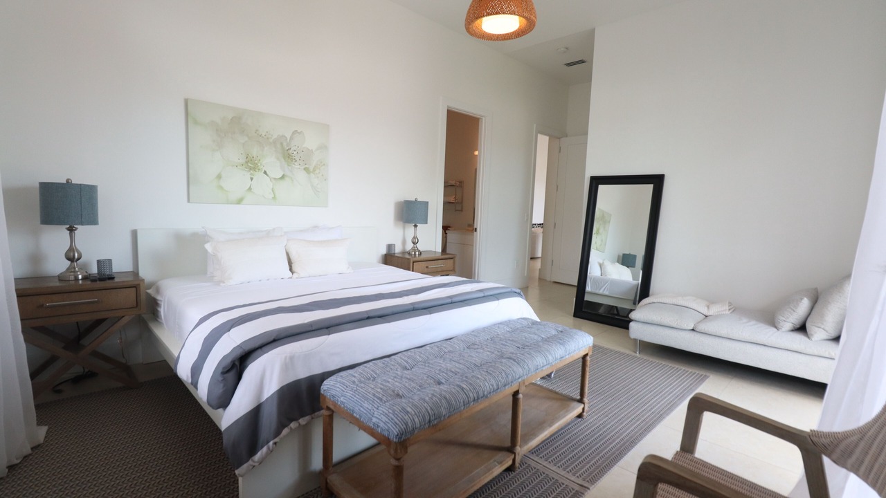 Photo of Bedroom in Alice Town