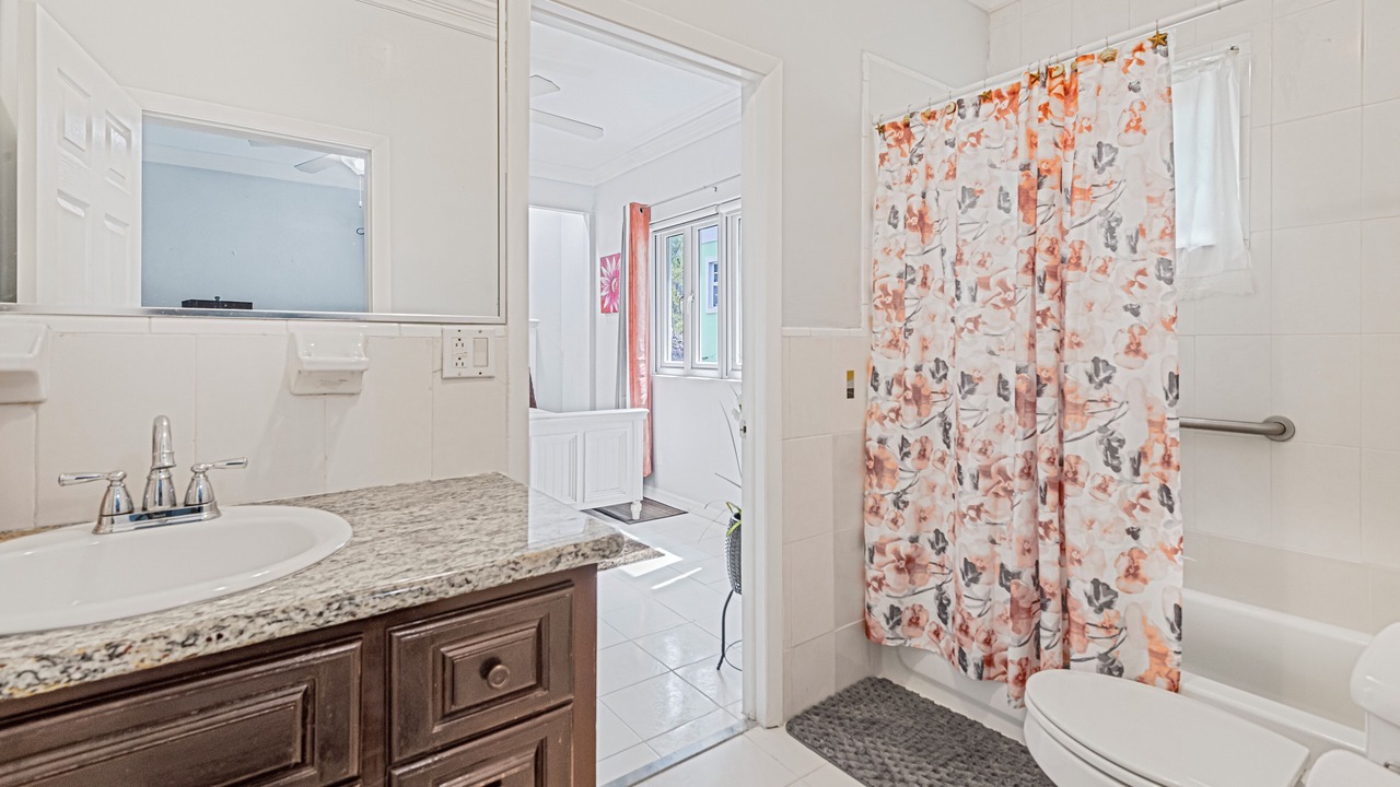 Photo of Bathroom in Nassau