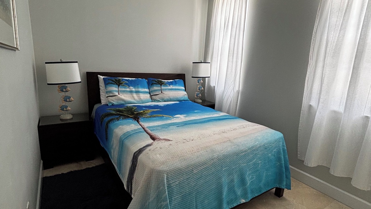 Photo of Bedroom in Palm Cay