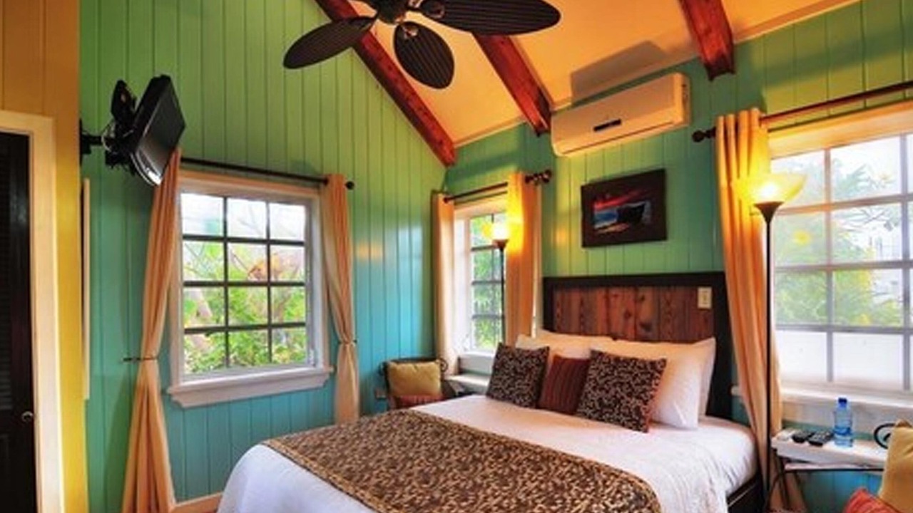 Photo of Bedroom in Governor's Harbour