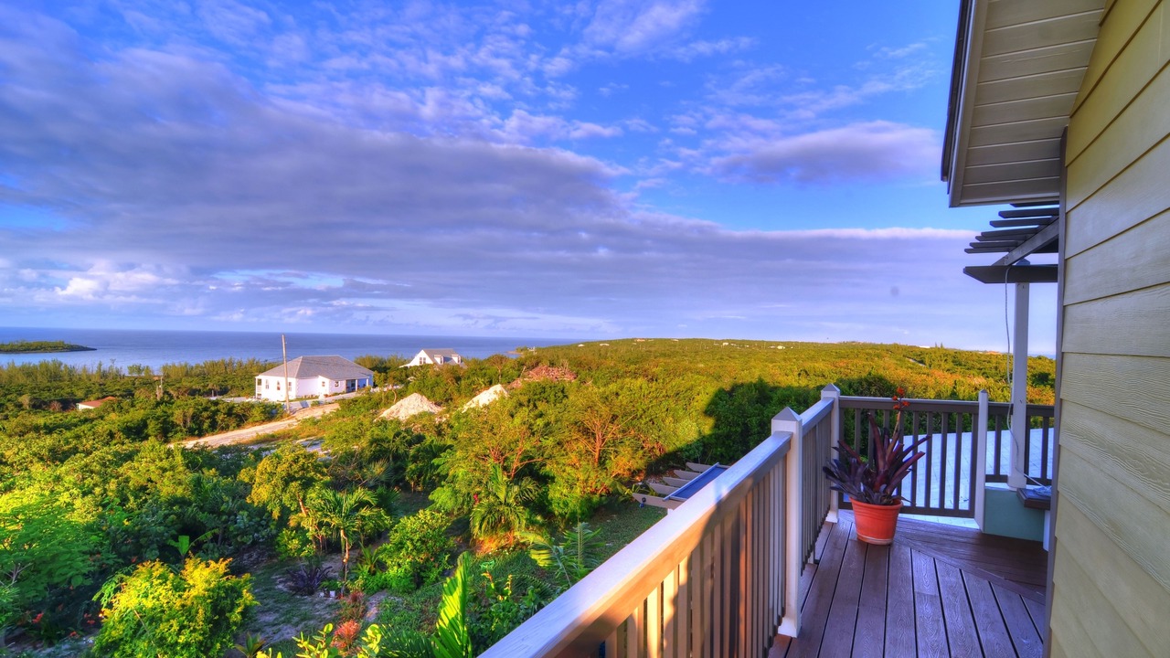 Photo of Bedroom in Governor's Harbour