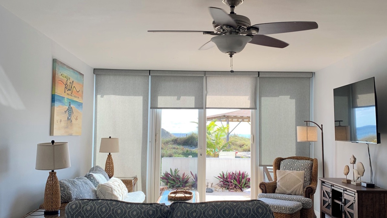 Photo of Livingroom in Bahamas Terrace