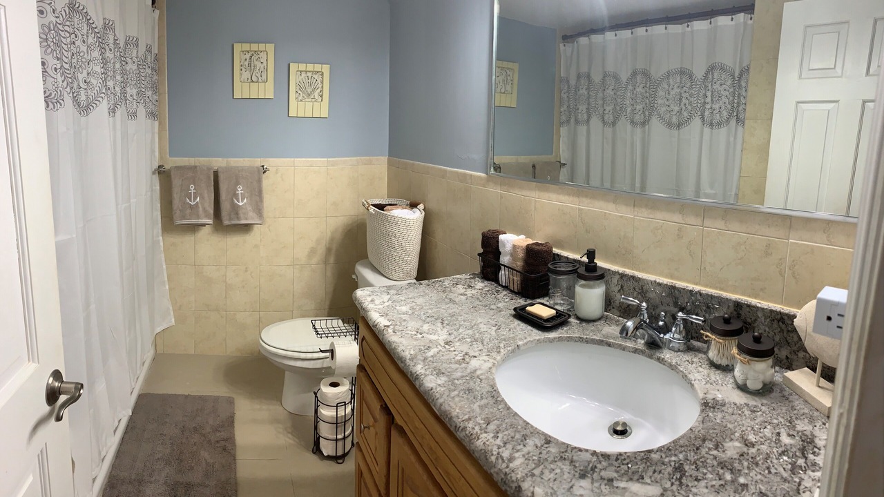 Photo of Bathroom in Bahamas Terrace