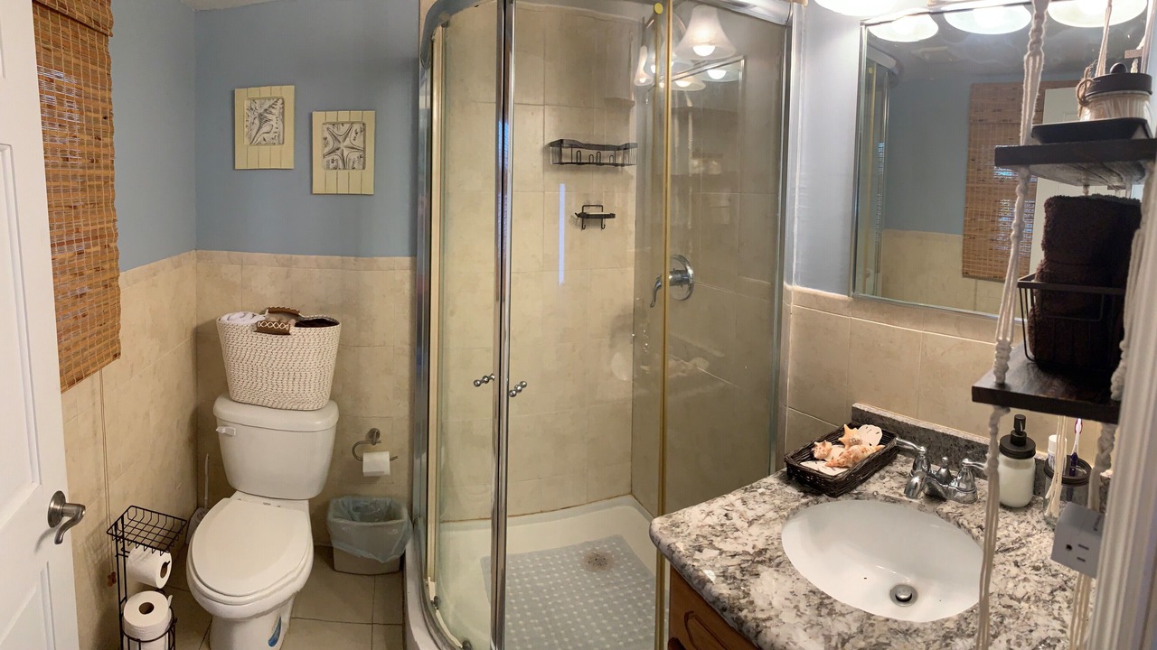 Photo of Bathroom in Bahamas Terrace