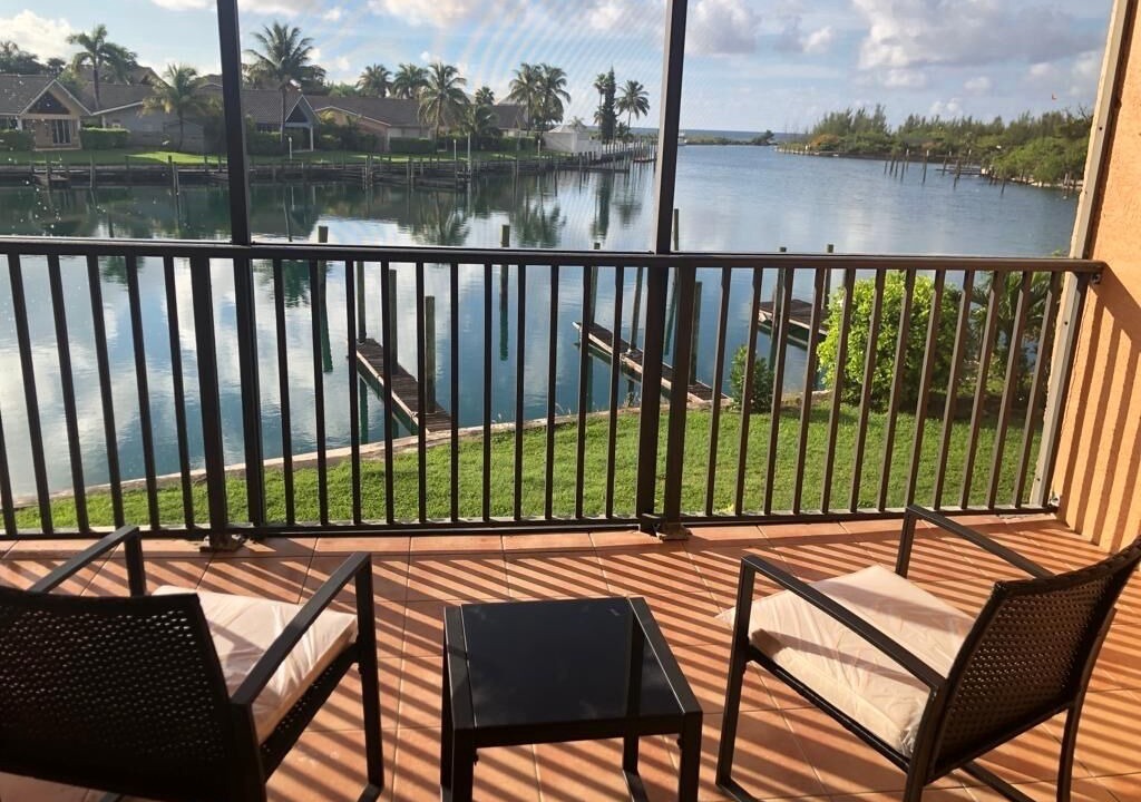 Photo of Outdoor in Bahamia West