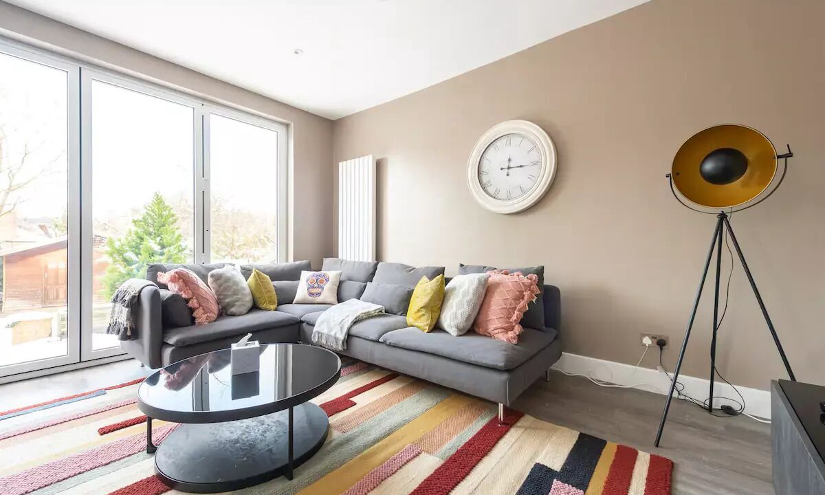 Photo of Livingroom in Childs Hill