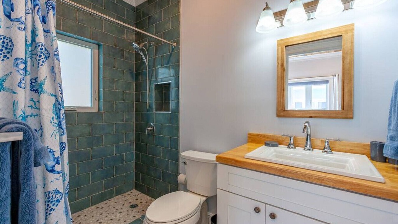 Photo of Bathroom in Great Guana Cay
