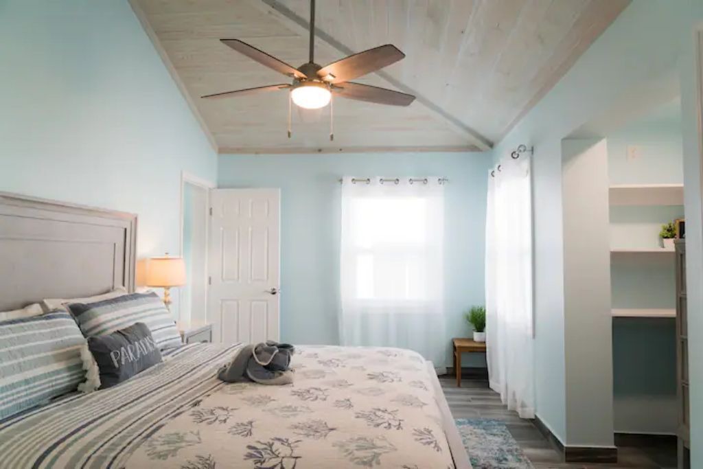 Photo of Bedroom in Treasure Cay