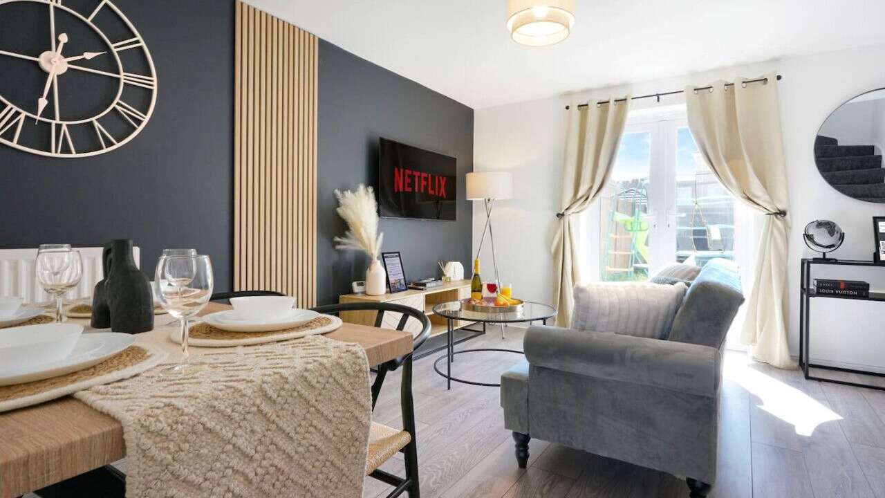 Photo of Livingroom in Luton