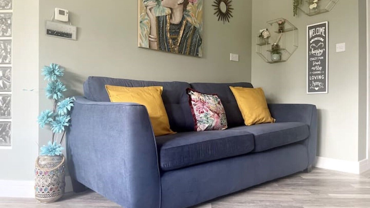 Photo of Livingroom in Slough
